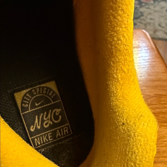 Nike Air Max 95 ‘City Special NY Taxi - Picture 9 of 10